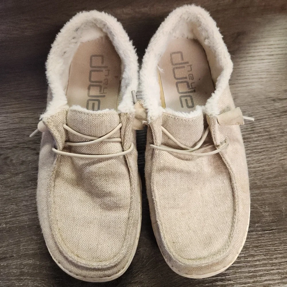 Hey Dude Women's Wendy Funk Wool Beige Size 7 Slip On Walking Comfort Shoes